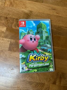 Nintendo Kirby and the Forgotten Land
In case with card.  Barely played